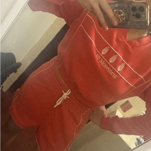 FREE PEOPLE FP Movement Seeing Double Red Sweatshirt and Shorts Set XSmall NWT - Picture 9 of 16